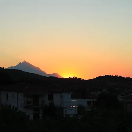 Apartman Summer House With The View Of Athos Szikiá
