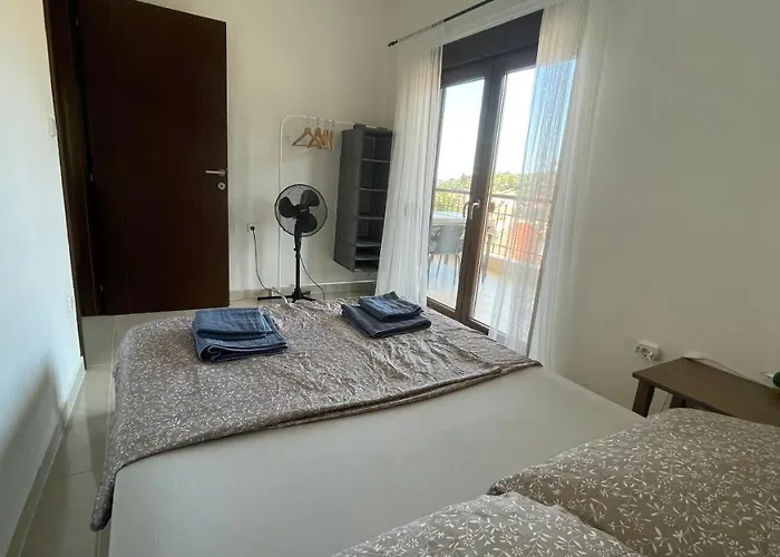 Summer House With The View Of Athos Apartament