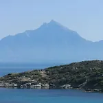 Summer House With The View Of Athos Apartman