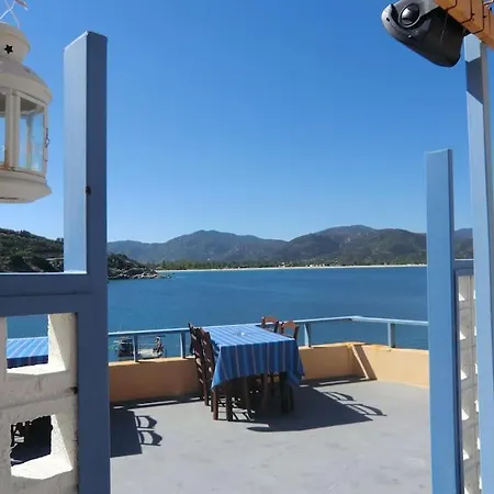 Summer House With The View Of Athos 아파트 *